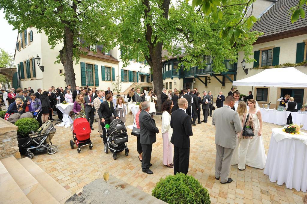 Deidesheimer Hof Εξωτερικό φωτογραφία